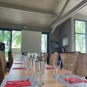 Organiser un repas d'affaires